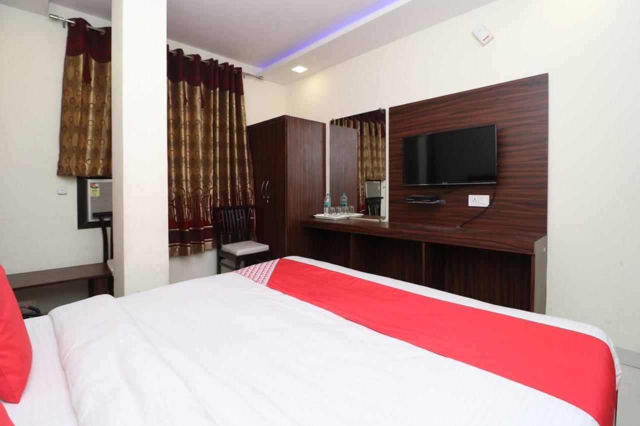 Hotel Golden Heart Амритсар Экстерьер фото