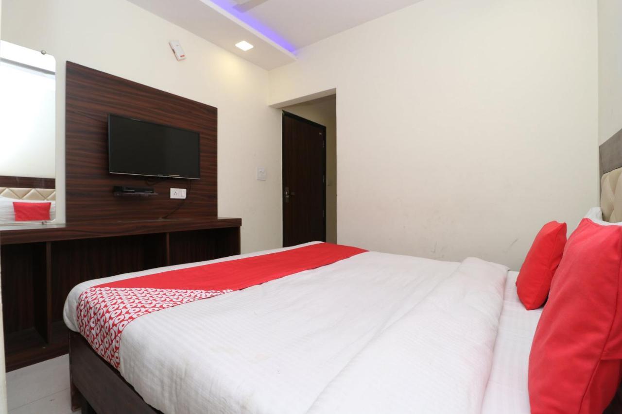 Hotel Golden Heart Амритсар Экстерьер фото