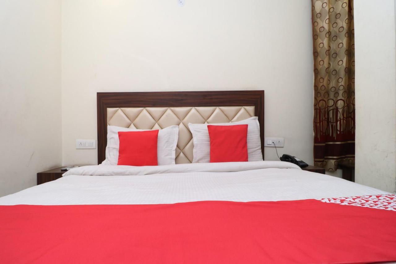 Hotel Golden Heart Амритсар Экстерьер фото