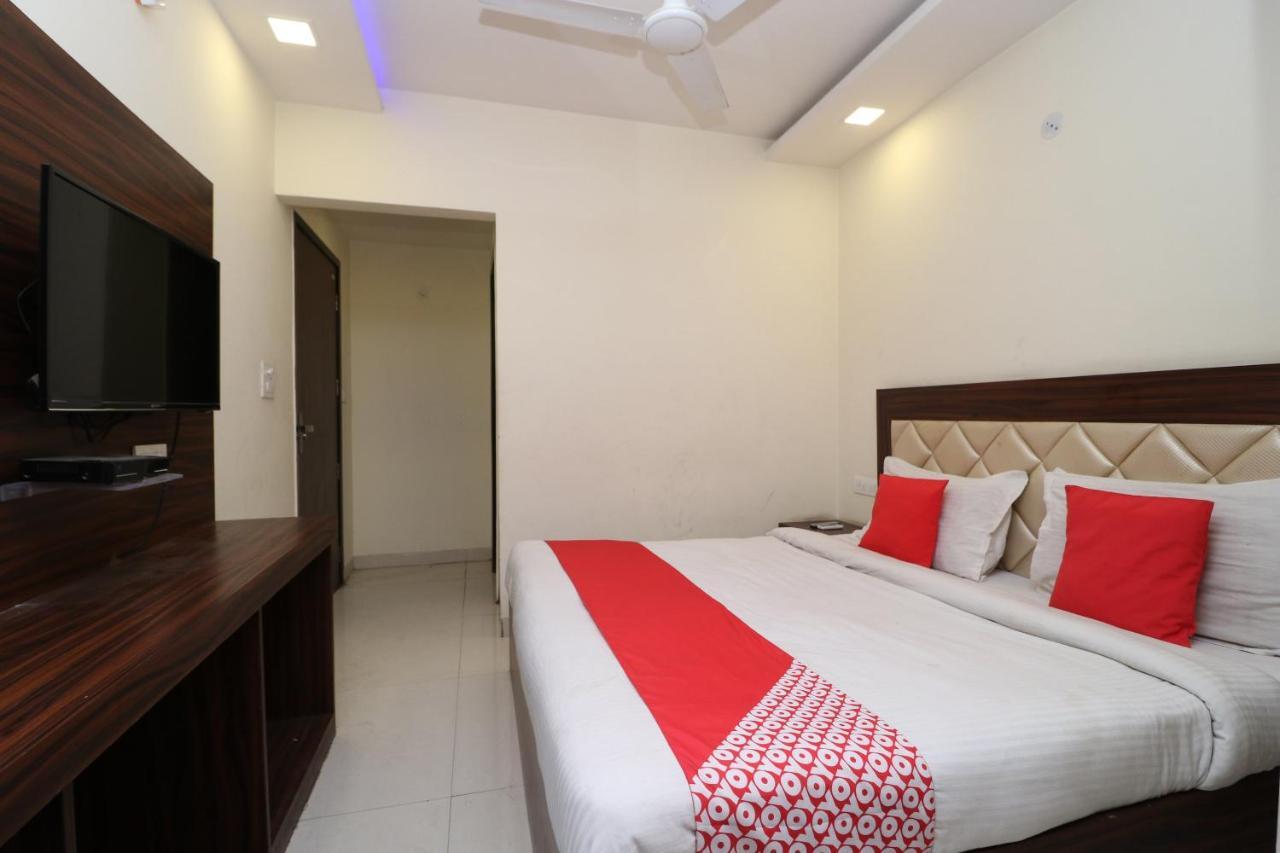 Hotel Golden Heart Амритсар Экстерьер фото