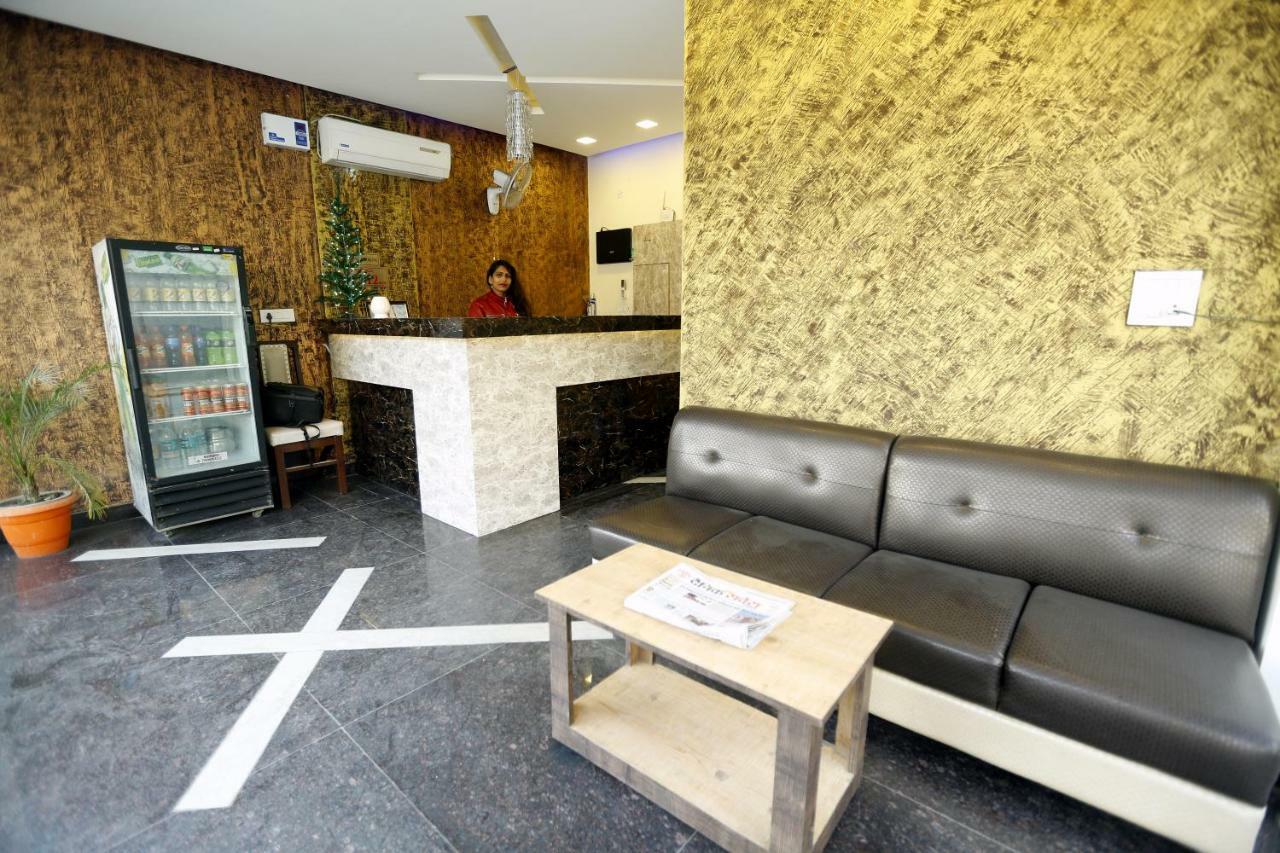 Hotel Golden Heart Амритсар Экстерьер фото