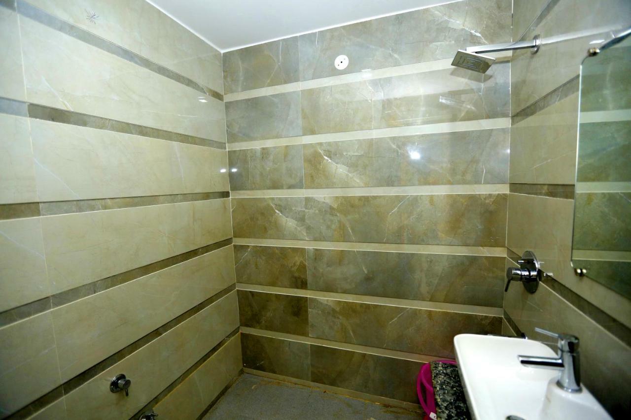 Hotel Golden Heart Амритсар Экстерьер фото